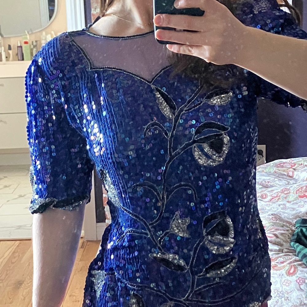 Royal Feelings Vintage Pure Silk Blue Sequin Top